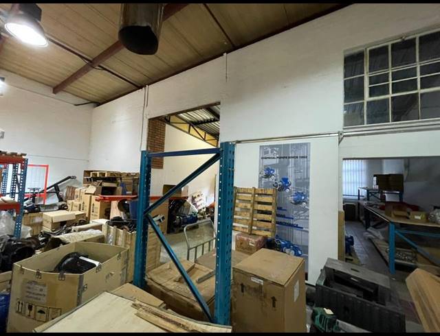 INDUSTRIAL PROPERTY TO RENT IN HENNOPSPARK